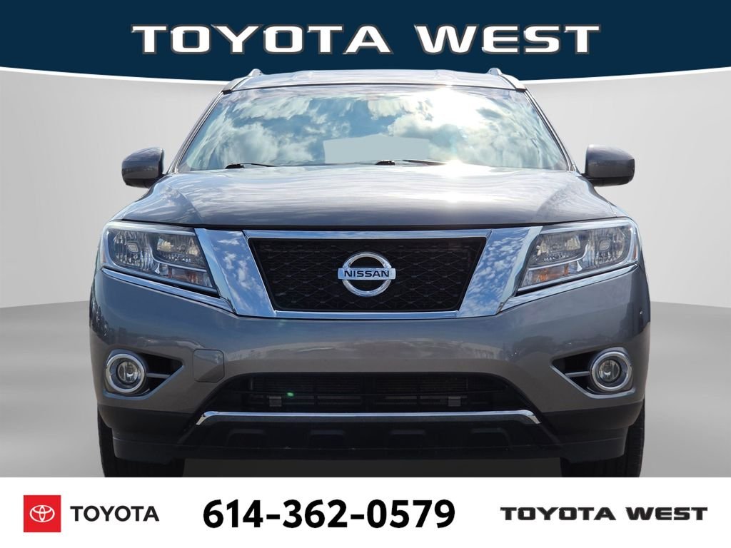 Used 2015 Gray Nissan SL image 3