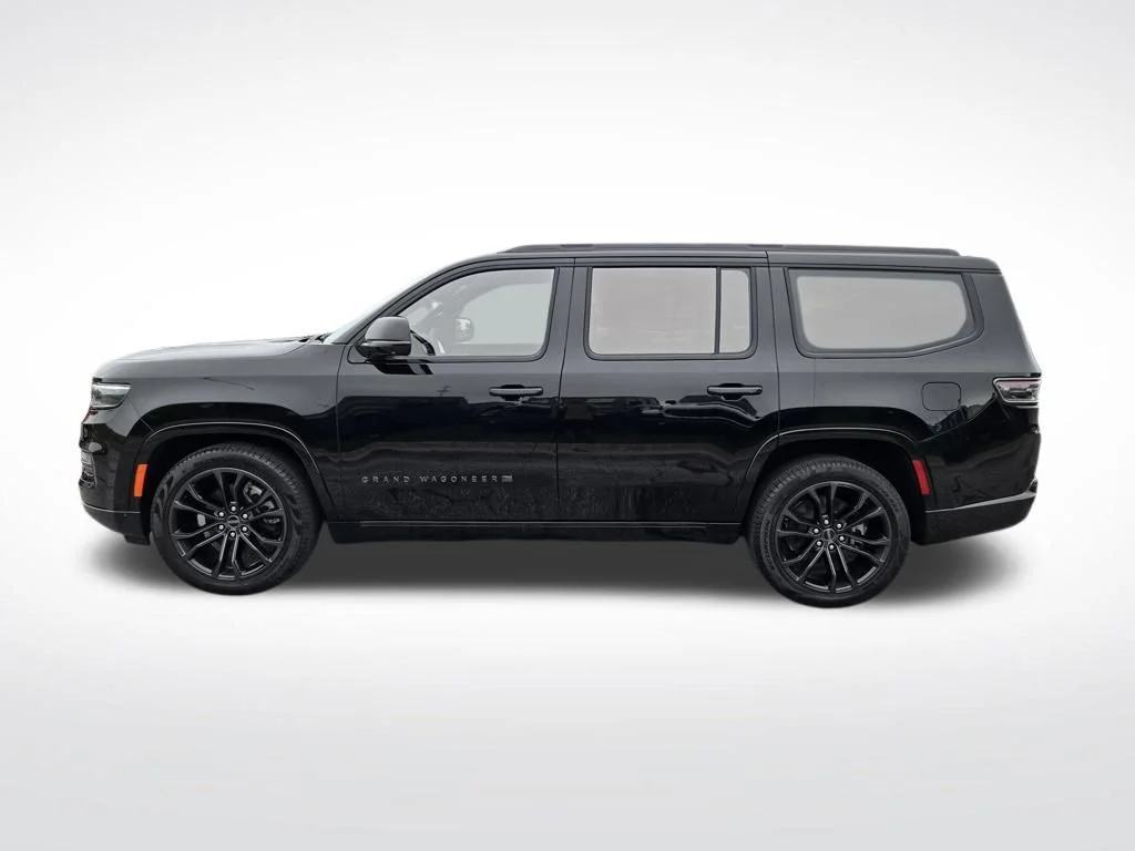 Certified Used 2023 Black Jeep Series II image 9