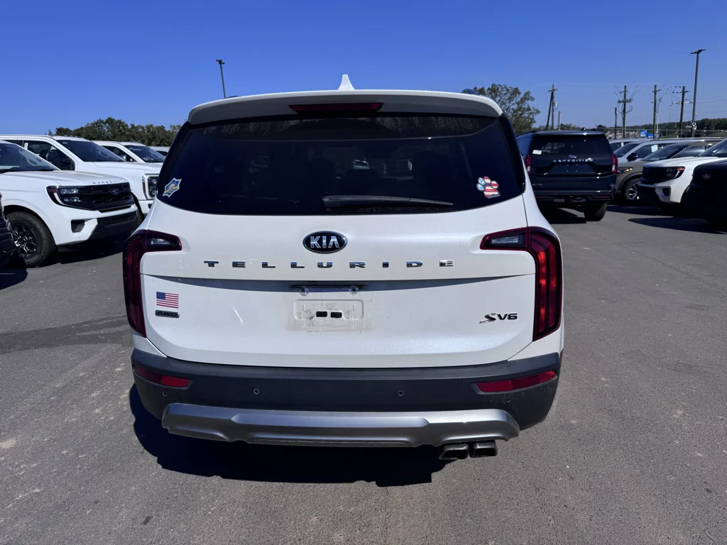 Used 2020 Snow White Pearl Kia S image 6