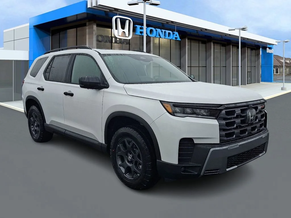 2026 Honda Pilot TrailSport AWD's photo