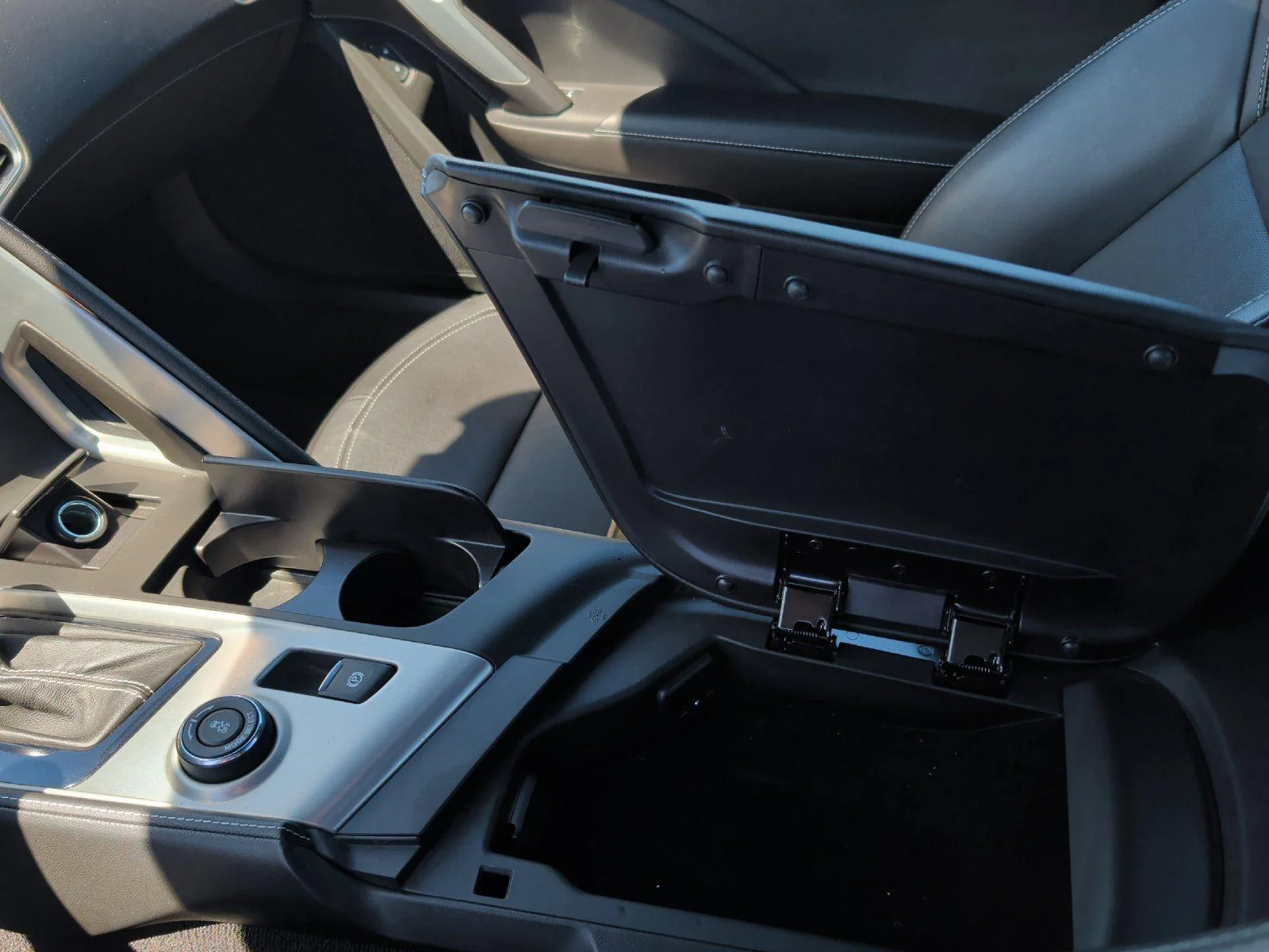 Used 2019 Blade Silver Metallic Chevrolet 2LT image 29