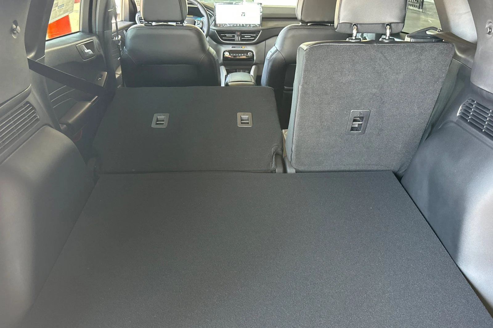 2024 Ford Escape Platinum - Photo 11