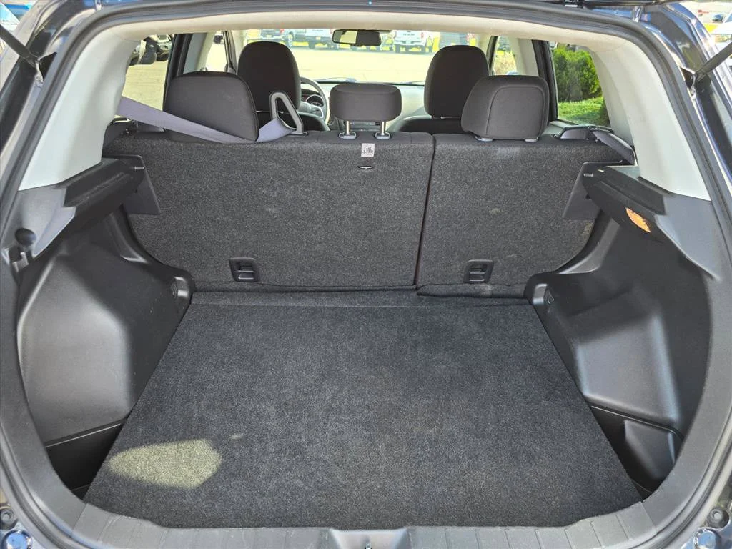 Used 2025 Black Mitsubishi 2.0 SE image 26