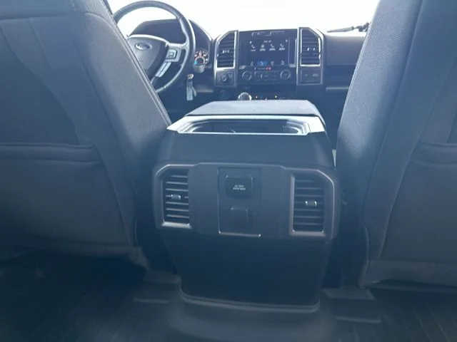 Used 2016 Gray Ford XLT image 23