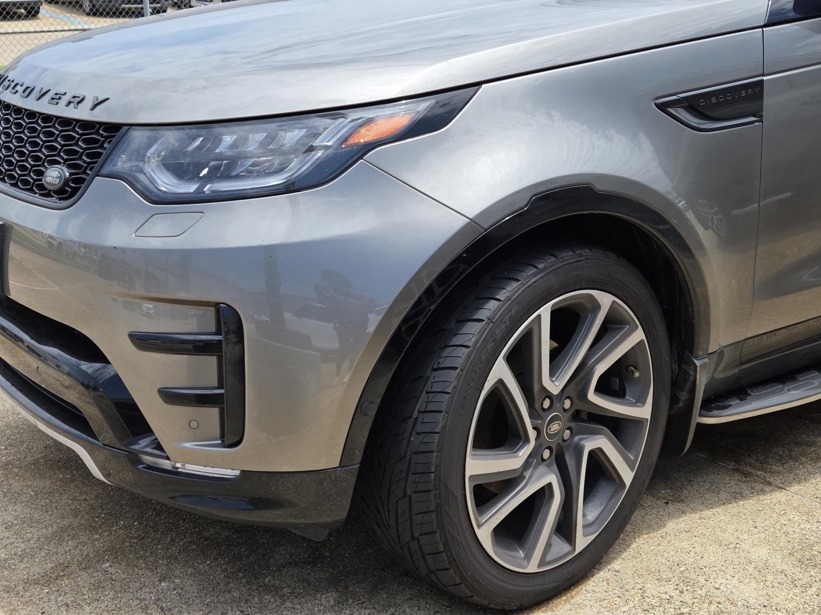 Used 2020  LANDROVER HSELUX image 2