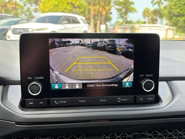 Used 2024  Honda EX image 23