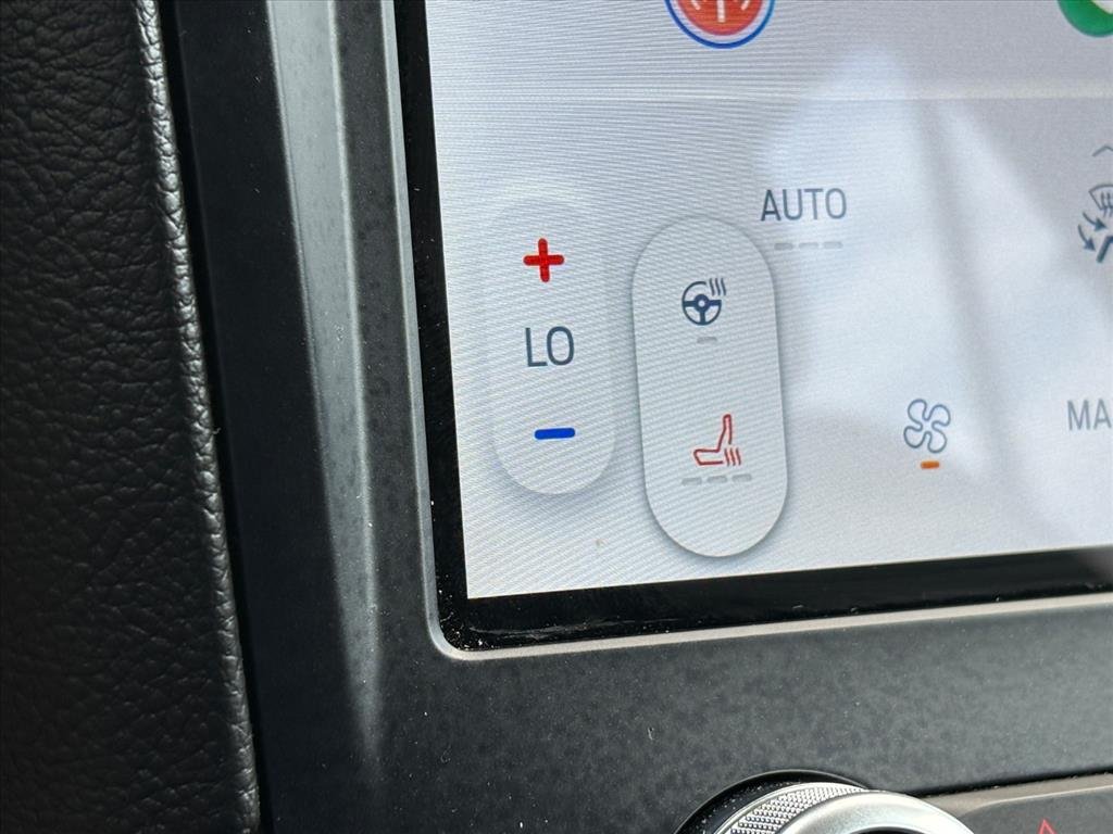 2024 Ford Edge Titanium - Photo 13
