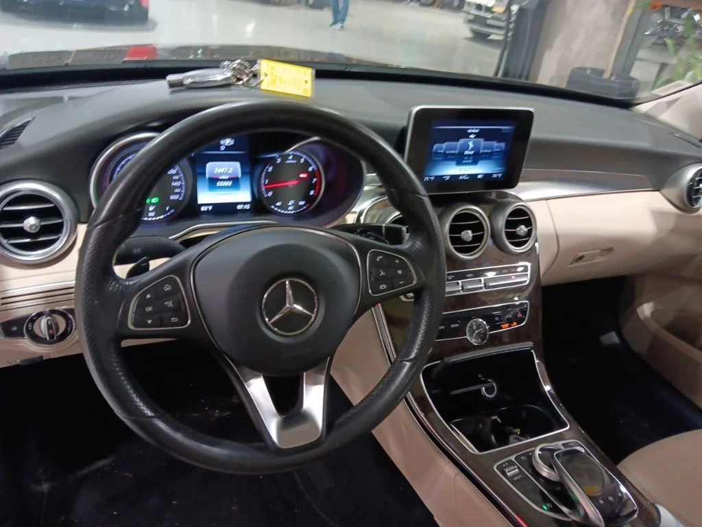 Used 2015 Brown Mercedes-Benz C 300 image 5