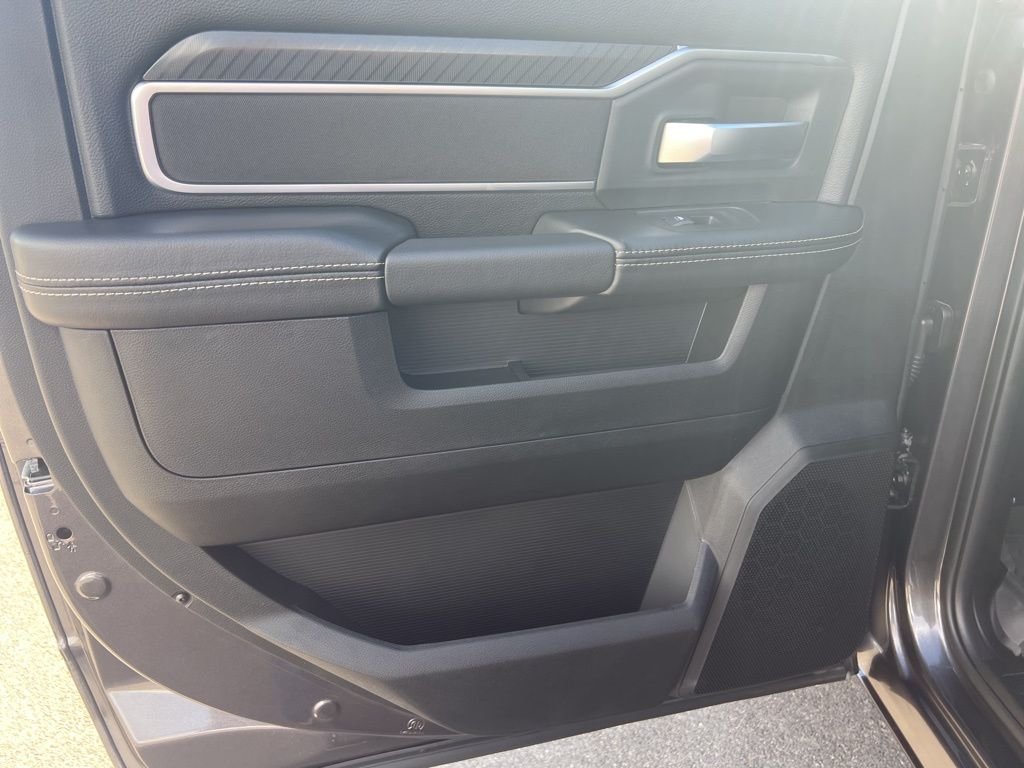 2025 RAM 2500 Big Horn - Photo 14