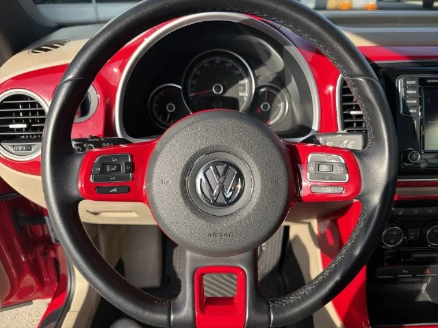 Used 2019 Red Volkswagen 2.0T SE image 22