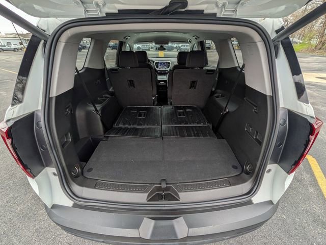 2023 GMC Acadia SLE - Photo 26