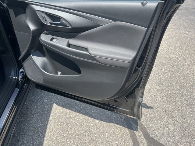 New 2026 Ebony Twilight Metallic Buick Avenir image 17