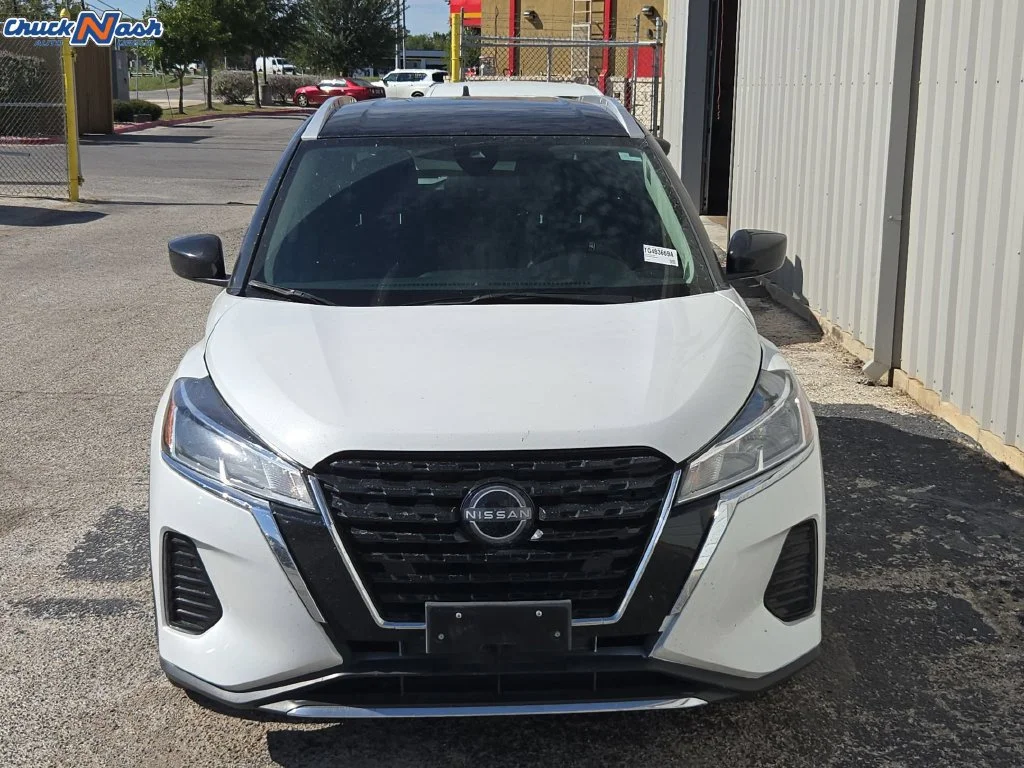 Used 2024 Nissan Kicks SV with VIN 3N1CP5CV7RL526688 for sale in San Marcos, TX