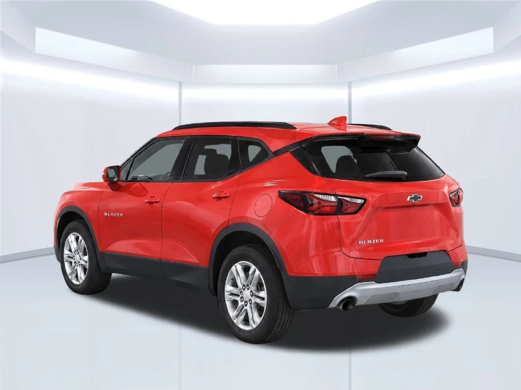 Certified Used 2019 Red Chevrolet Base image 5