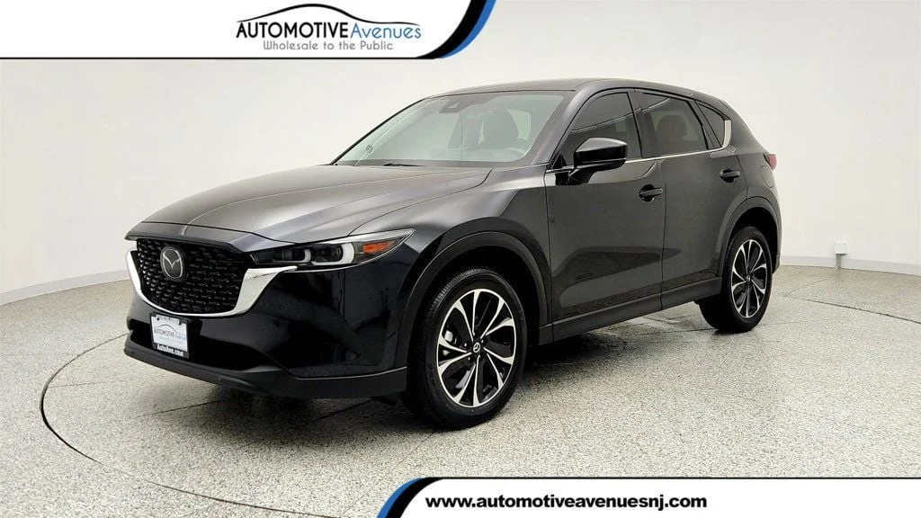 2023 Mazda CX-5 S Premium package Auto AWD's photo