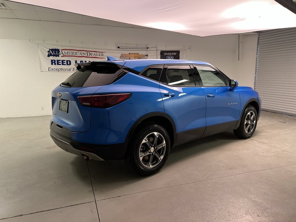 2025 Chevrolet Blazer 2LT - Photo 8