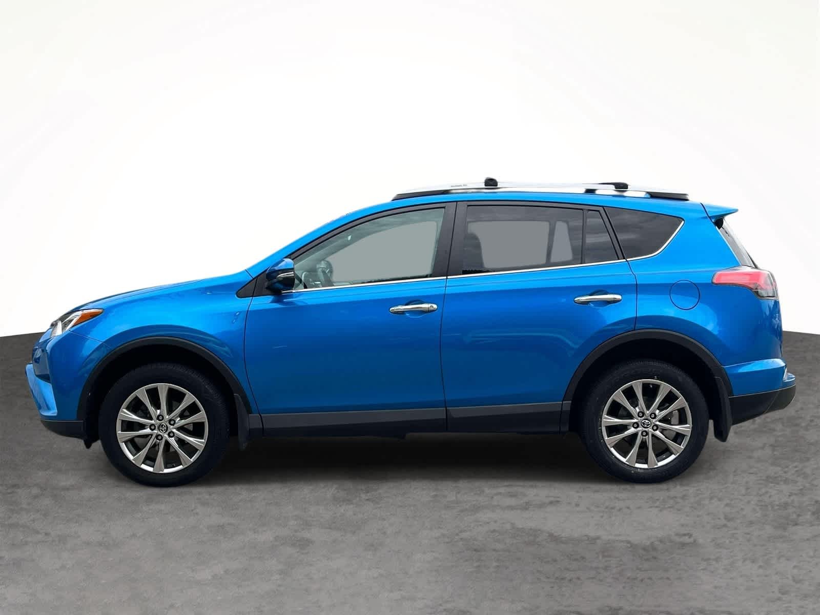 Used 2018 Electric Storm Blue Toyota Limited image 15