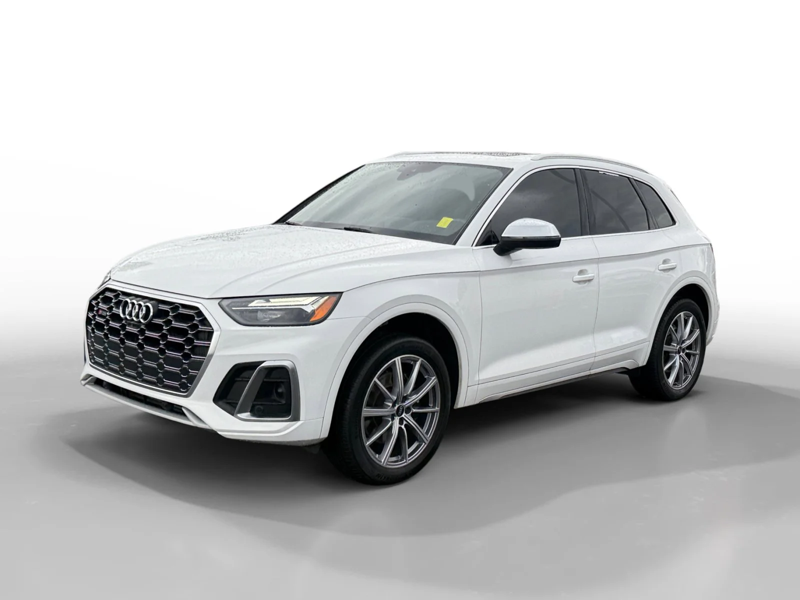 2023 Audi SQ5 Premium Plus's photo