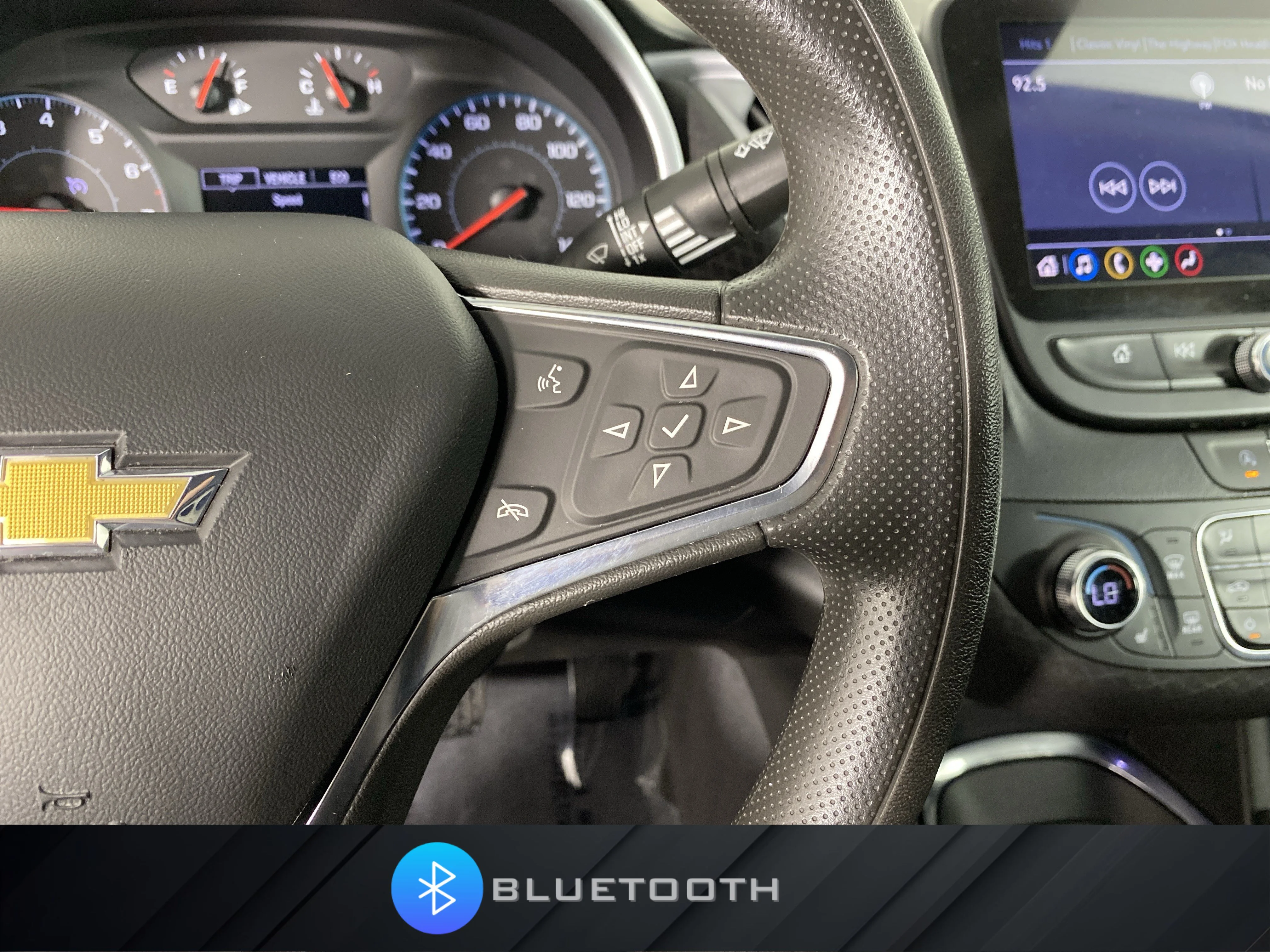Used 2023 Summit White Chevrolet LT image 22