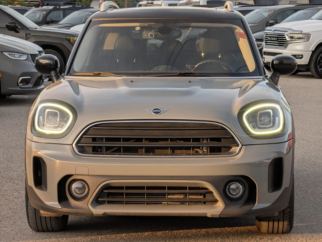 Used 2021 Grey MINI Cooper AWD - All 4 - LED Headlights - 8.8 Touchscreen & More! image 3