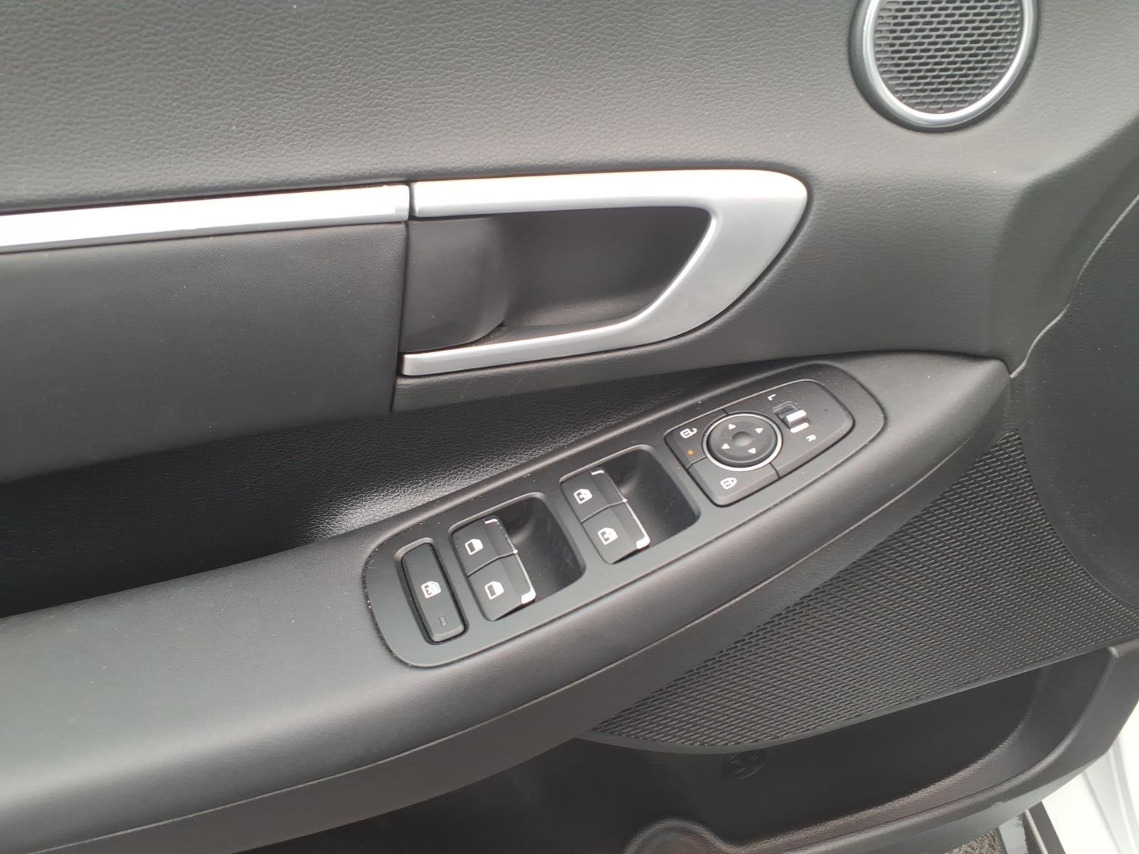 2026 Hyundai Sonata SEL - Photo 24