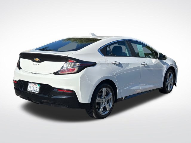 Used 2017 White Chevrolet LT image 13