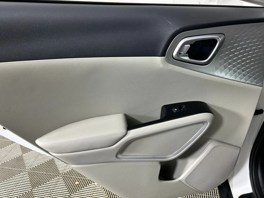 Used 2023 White Kia LX image 16