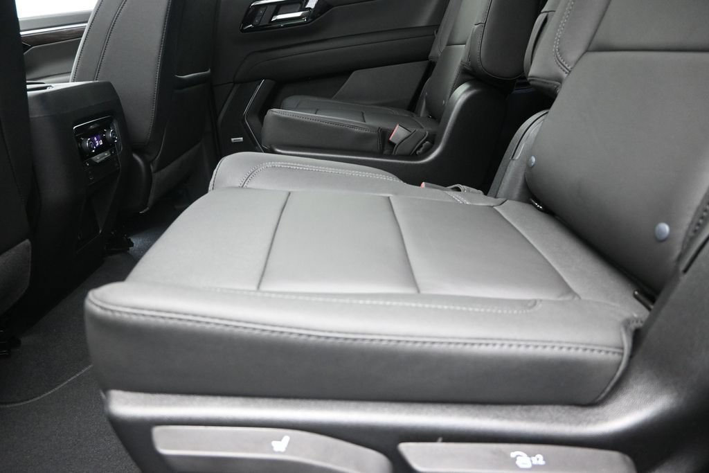 2026 Chevrolet Tahoe LT - Photo 16