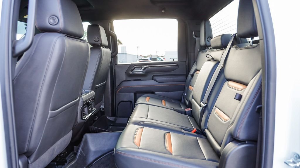 Used 2025 Summit White GMC AT4 image 22