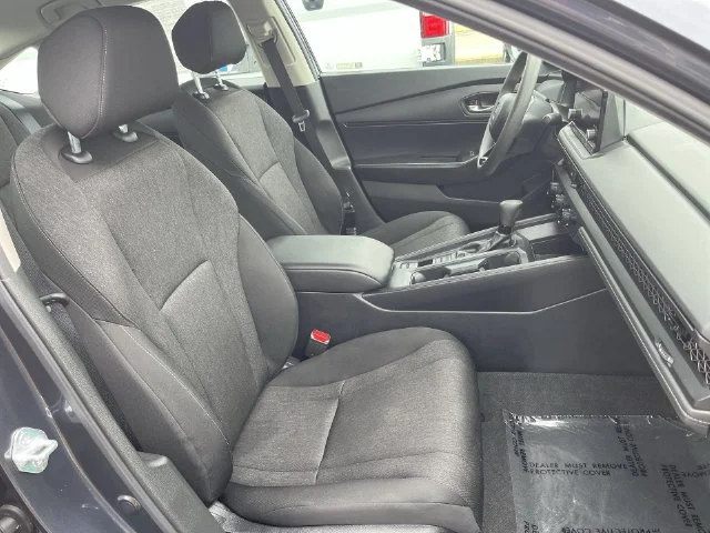 Used 2025  Honda LX image 26
