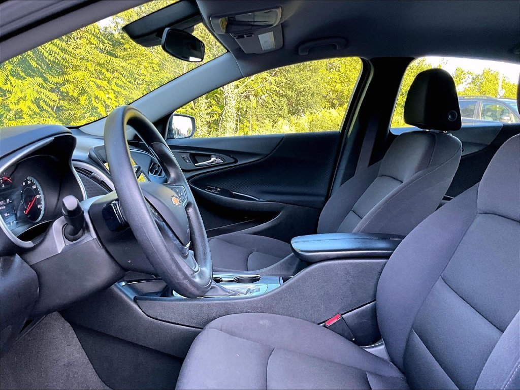 Used 2024 Black Chevrolet LT image 4