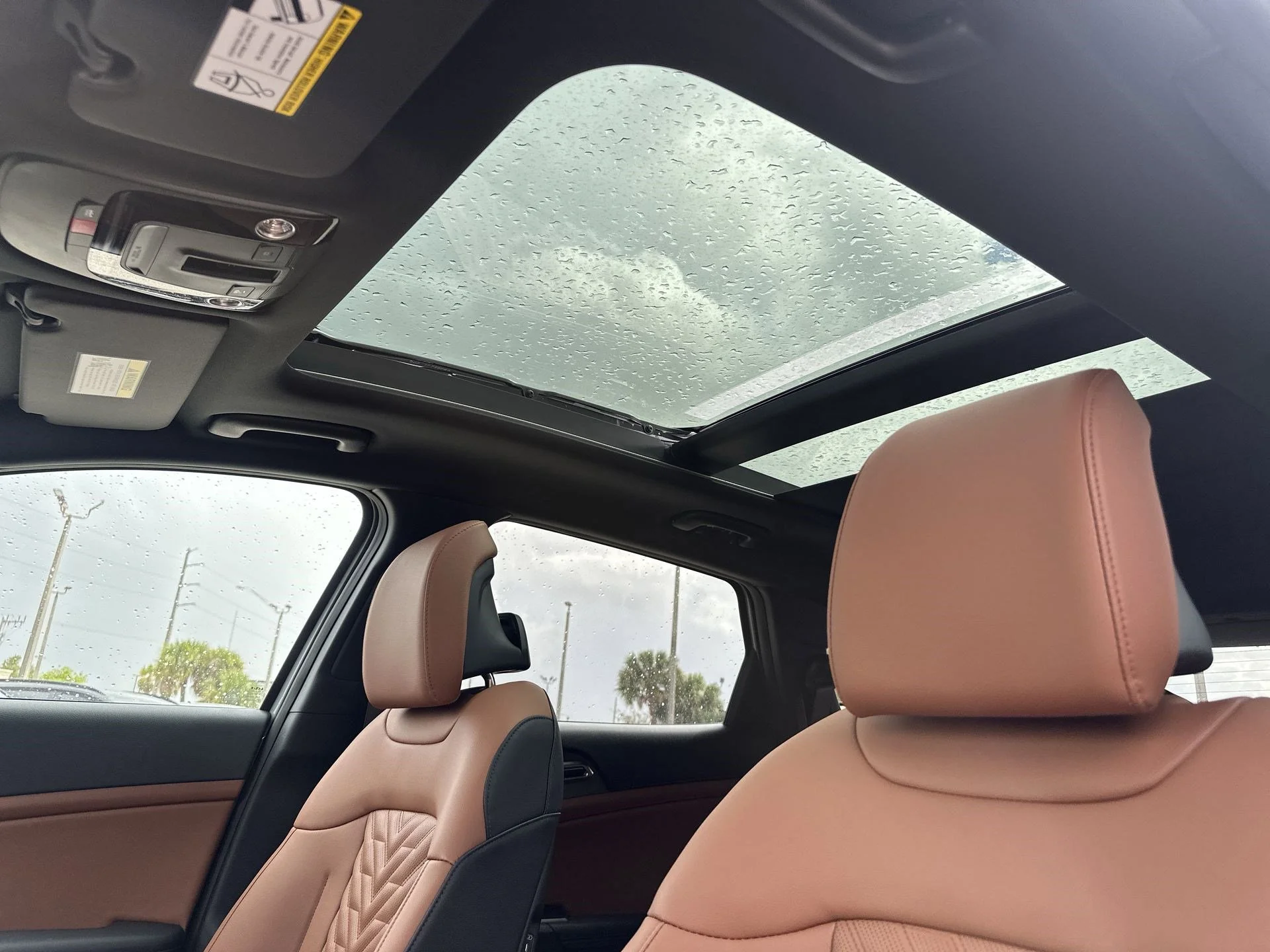 New 2026 Wolf Gray Kia X-Line Prestige image 18