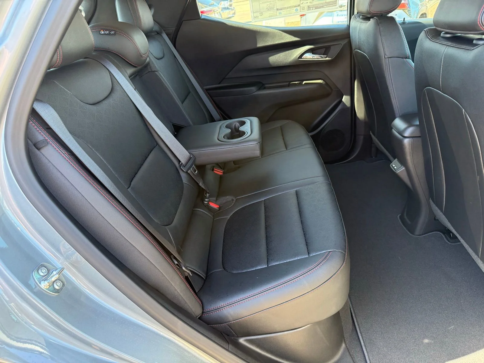 2027 Chevrolet Bolt RS - Photo 37
