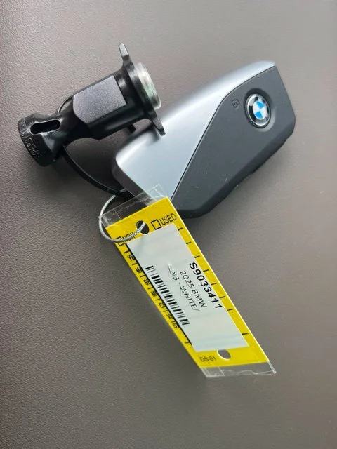 Used 2025 White BMW 30 xDrive image 39