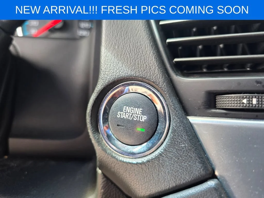 Used 2019 BLACK Chevrolet Premier image 13