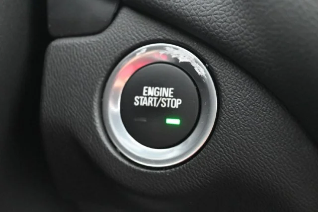 Used 2024 Summit White Chevrolet LT image 19