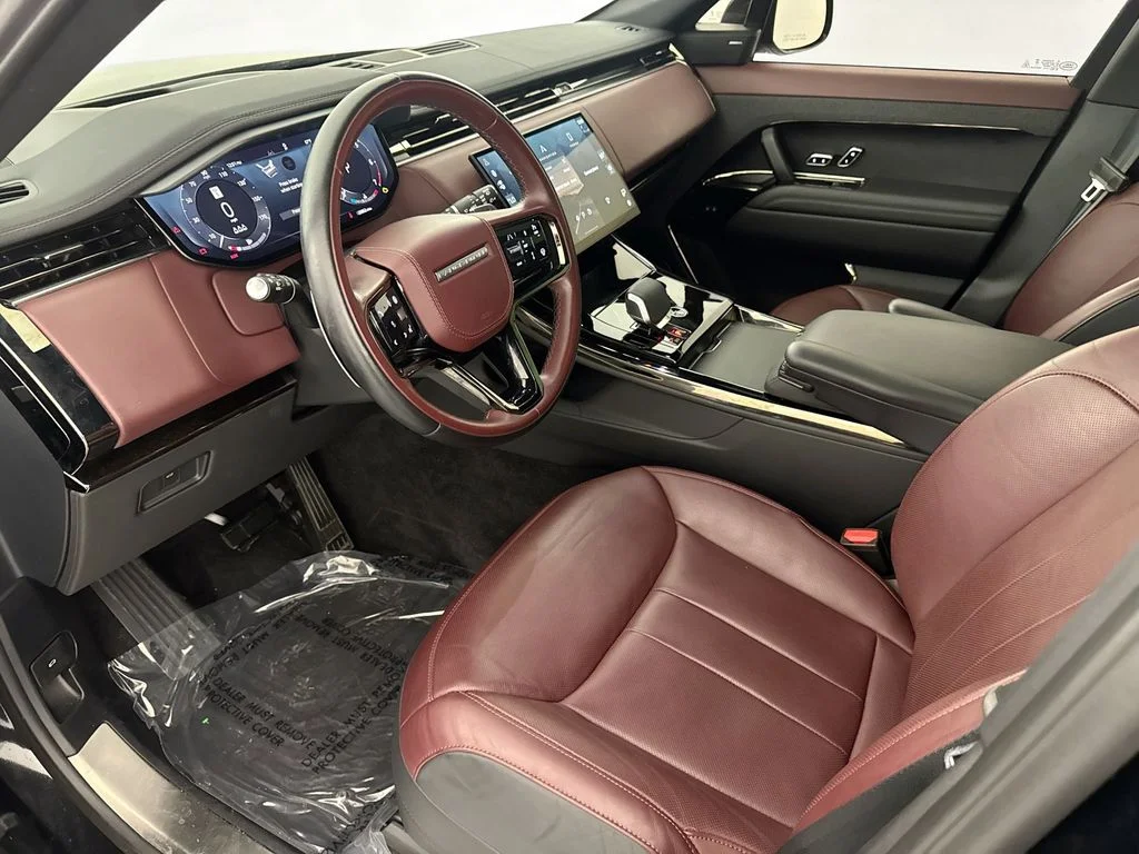 Certified Used 2024 Black Land Rover Dynamic SE image 9