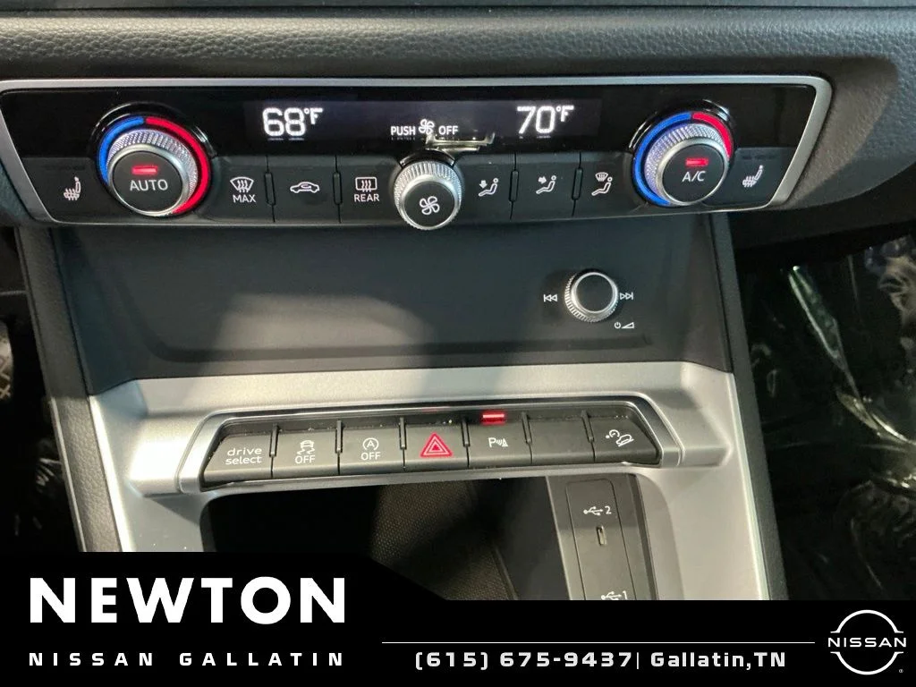 Used 2025 Arkona White Audi Premium image 28
