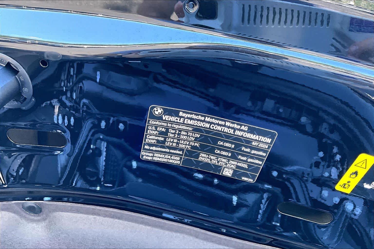 Certified Used 2024 Black Sapphire Metallic BMW 760i xDrive image 33