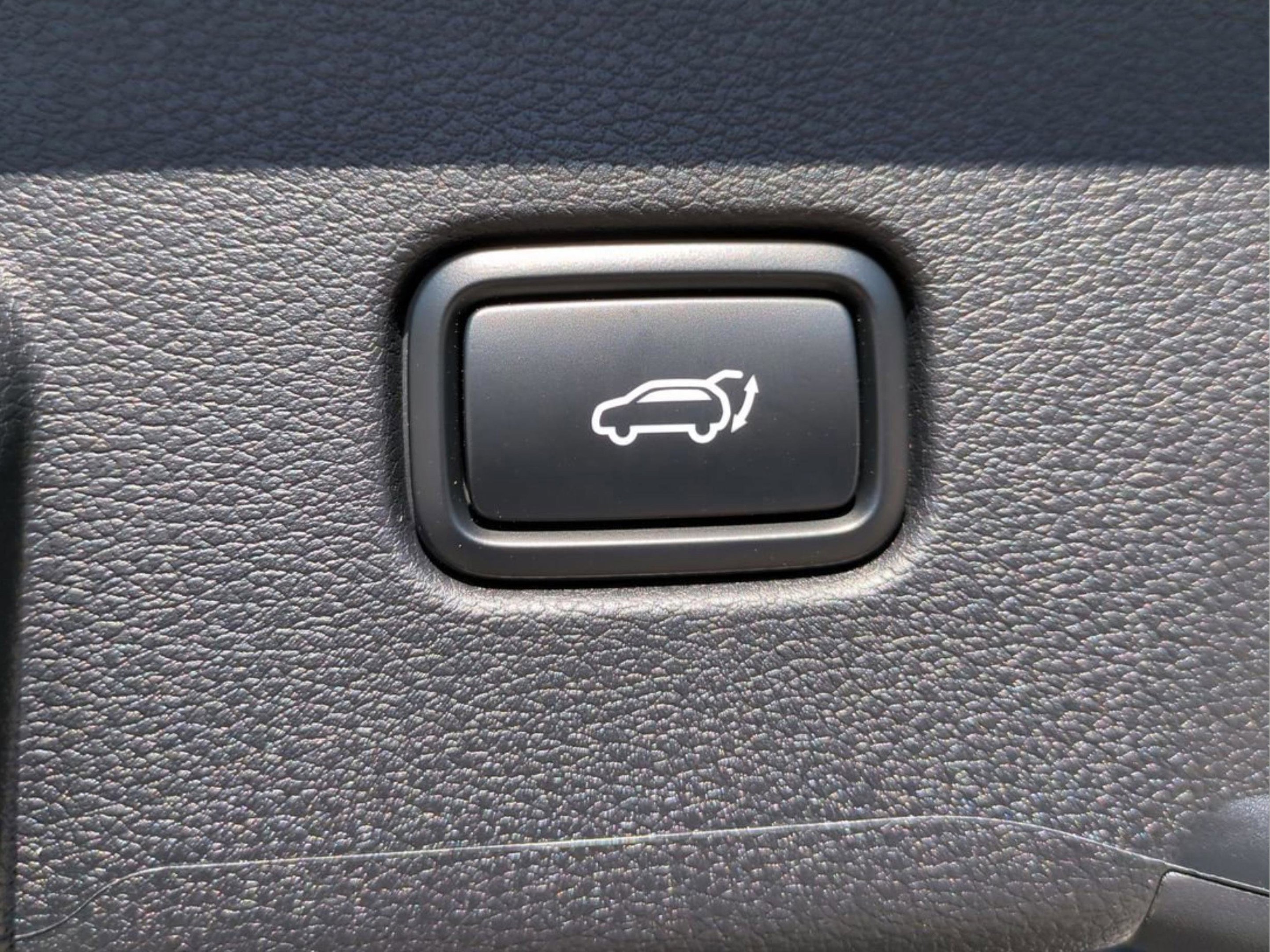 New 2026 Wolf Gray Kia EX image 24