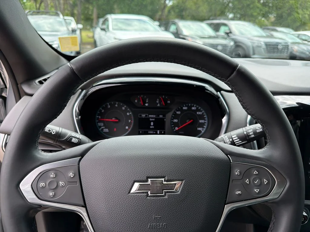 Used 2023 Gray Chevrolet LT image 20