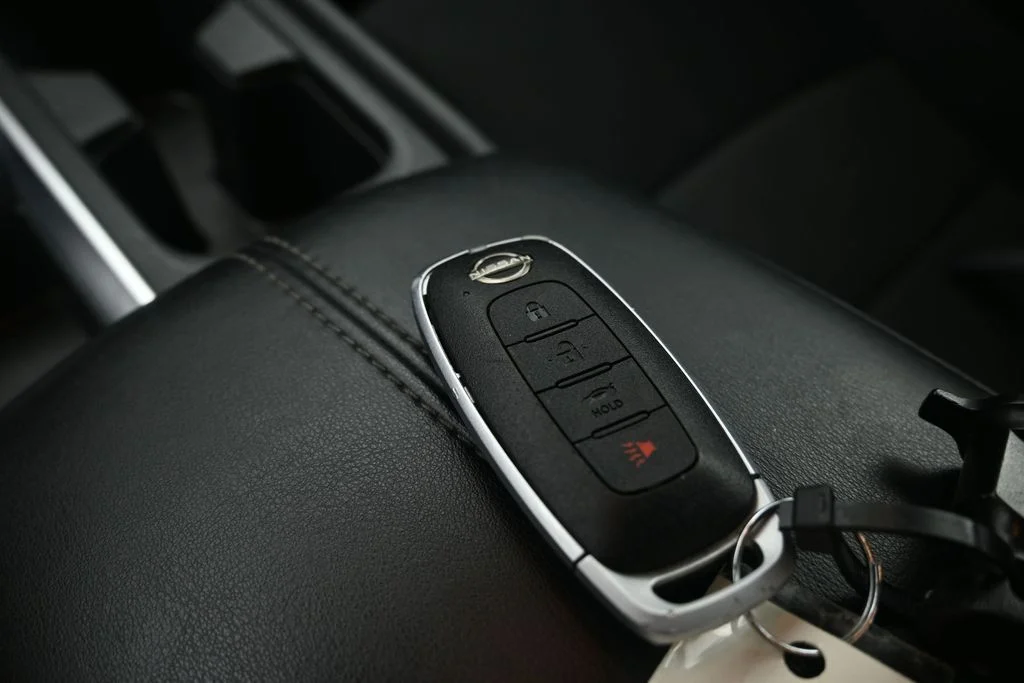 Used 2024 Gray Nissan SV image 29