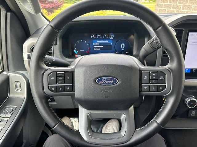 Used 2025 Black Ford XLT image 21