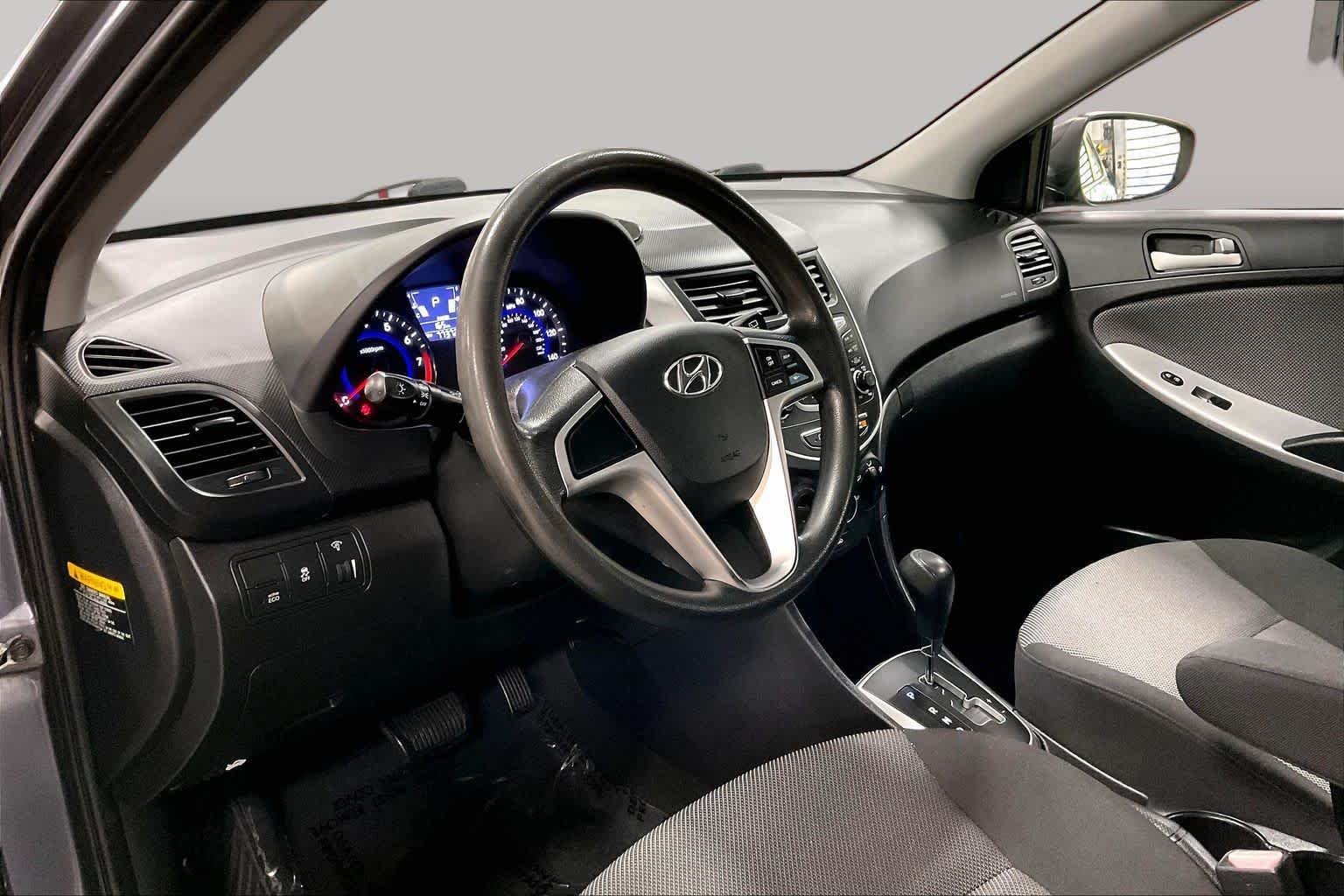 Used 2012 Cyclone Gray Hyundai GS image 17