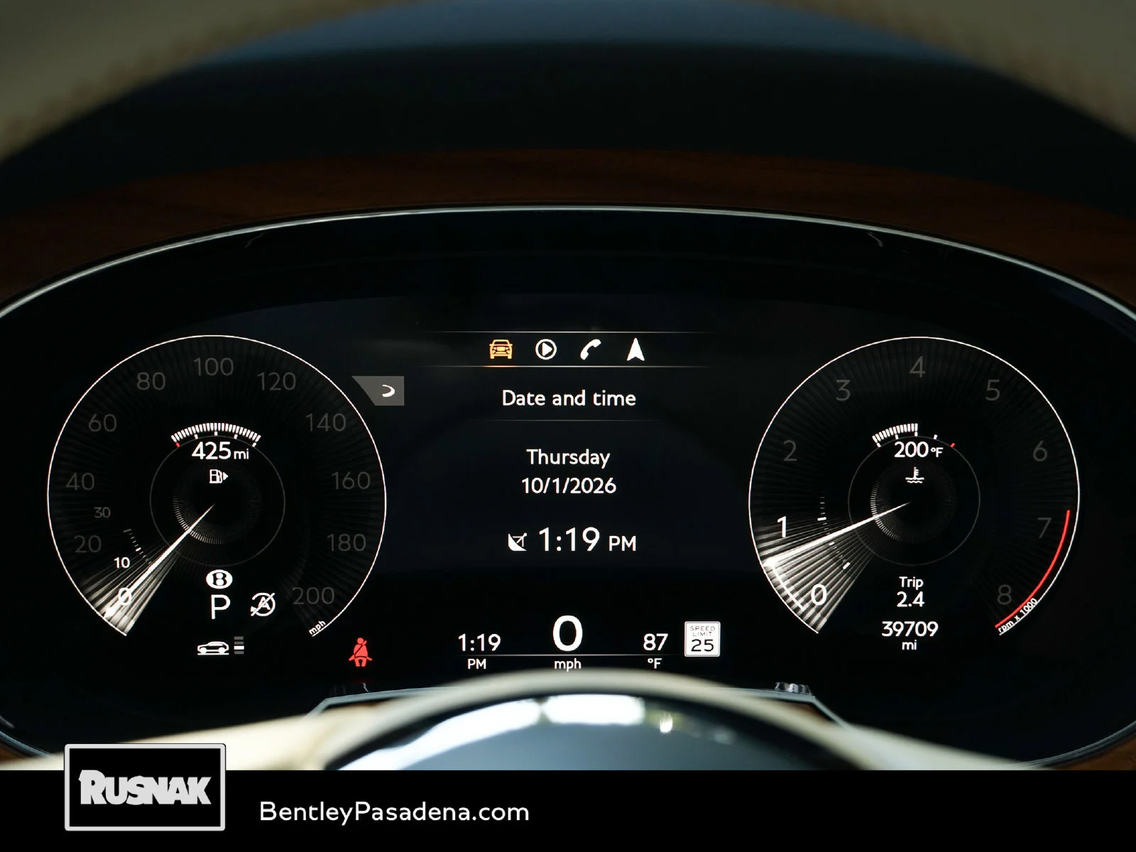 Certified Used 2023 Breeze by Mulliner Bentley Azure image 13