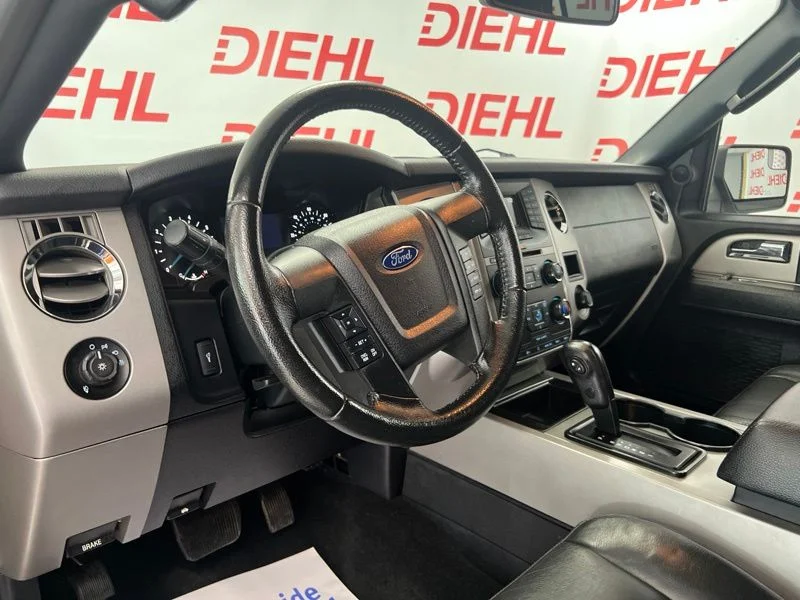 Used 2017 Gold Ford XLT image 17
