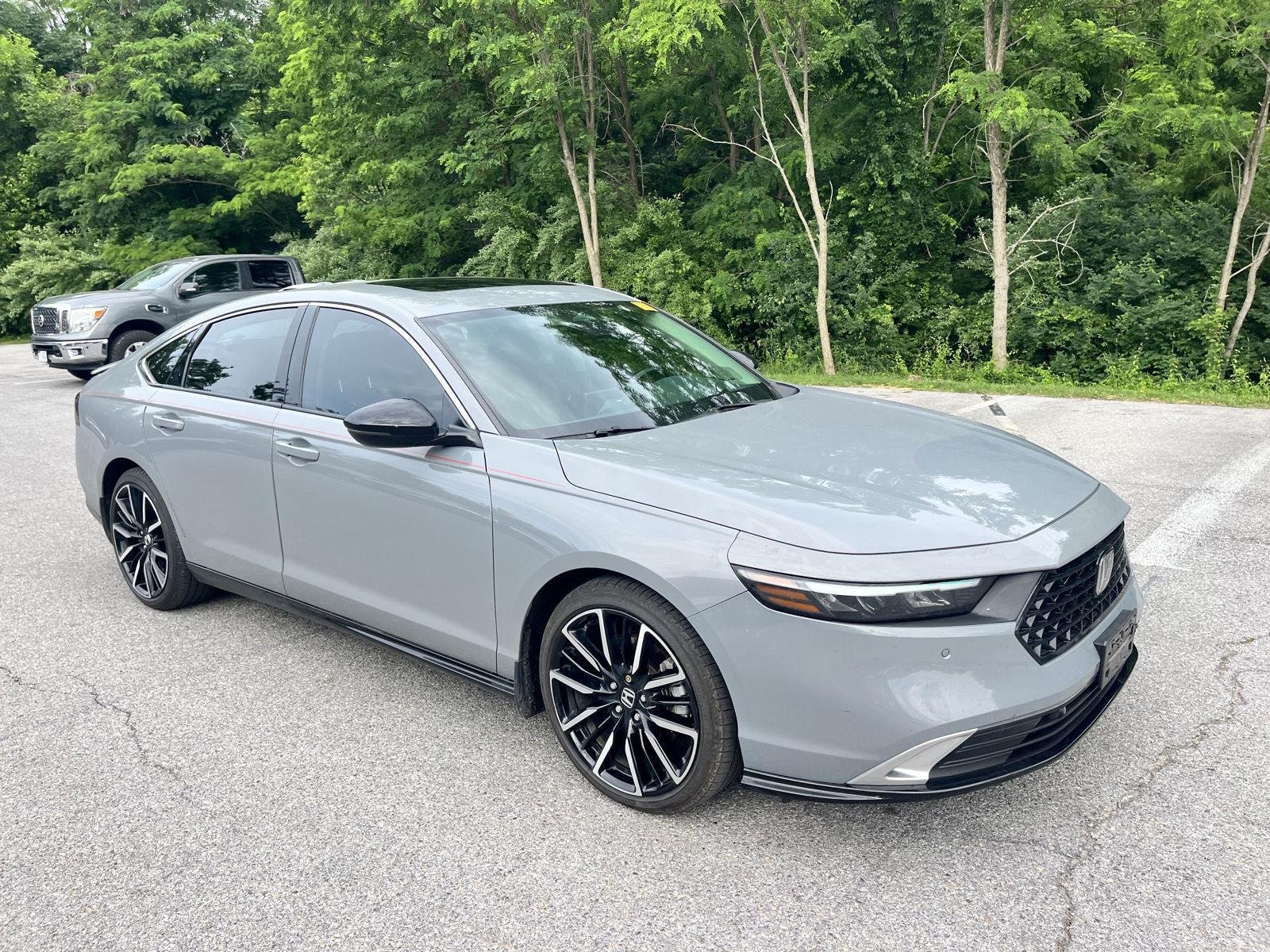 Used 2024 Urban Gray Pearl Honda Touring image 1