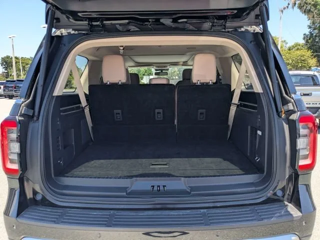2024 Ford Expedition Limited - Photo 12