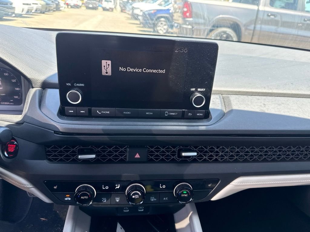 Used 2024  Honda EX image 15
