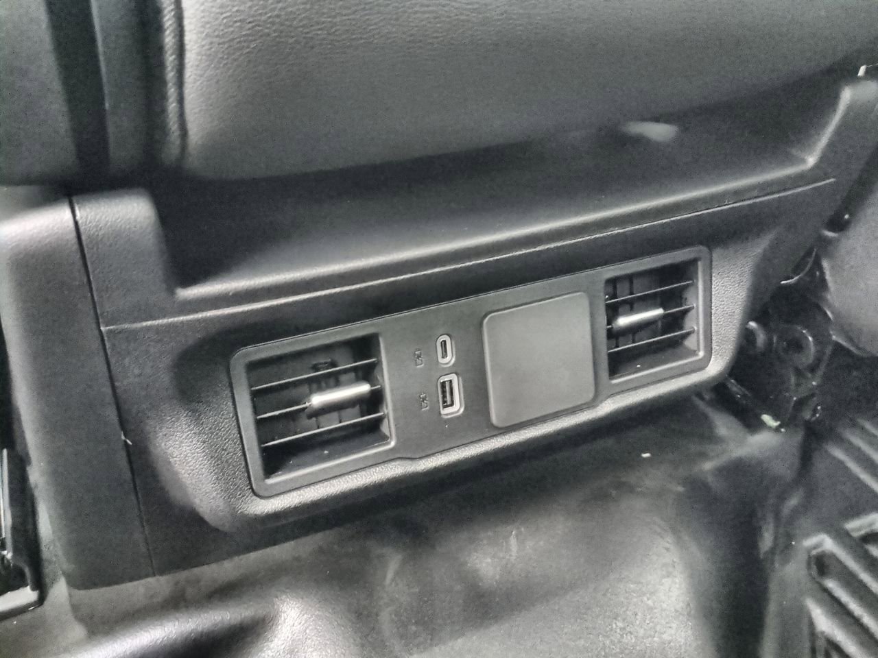 2026 GMC Sierra 2500HD Pro - Photo 20